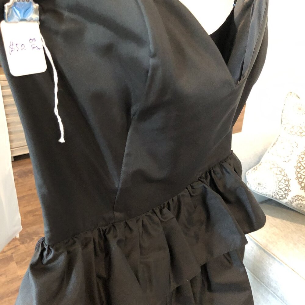 BLACK DRESS SIZE 11/12 - Picture 8 of 10